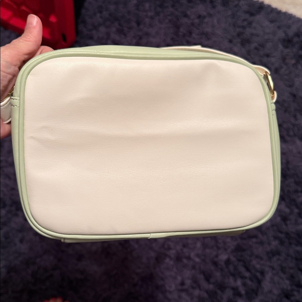Cream & Light Green Pooh Crossbody Bag - Picture 2 of 4